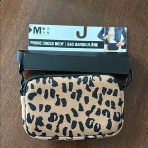Leopard Print Phone Crossbody Bag